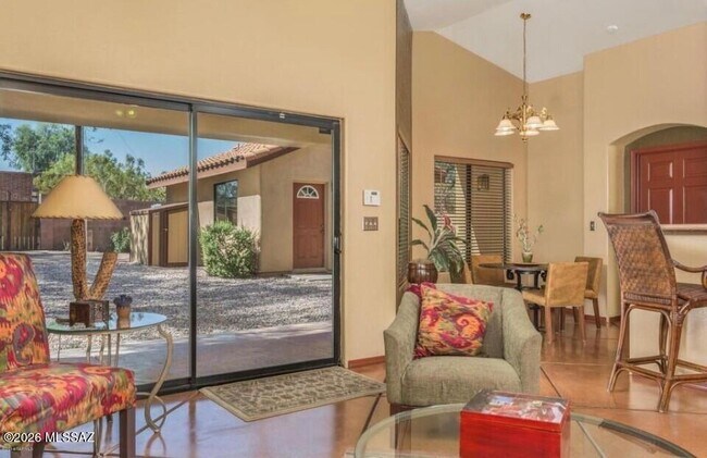 Foto del edificio - 1448 E Lester St