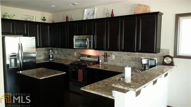Foto del edificio - 6260 Crested Moss Dr