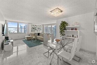 Building Photo - 5750 Collins Ave