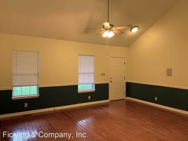 Building Photo - 3 br, 2 bath House - 1181 Sandy Beach Drive
