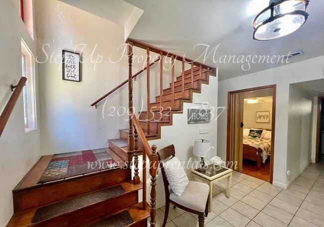 Foto del edificio - Inviting 3-Bedroom Home in Desirable Twain...