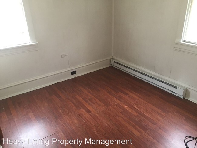 Foto del edificio - 3 br, 1 bath House - 522 N Front St