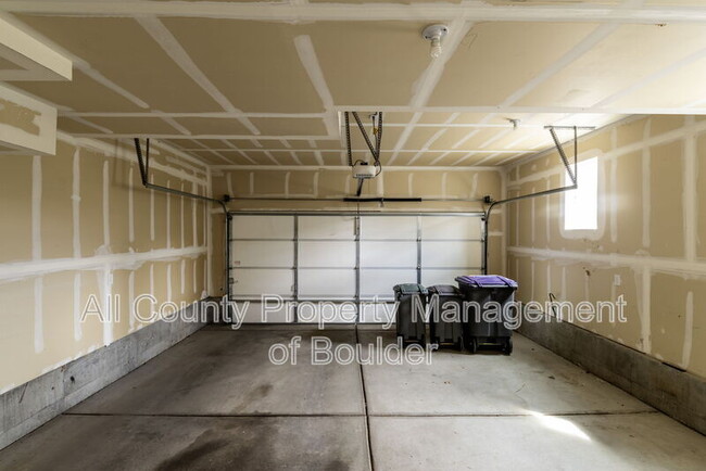 Building Photo - 685 Rawlins Way