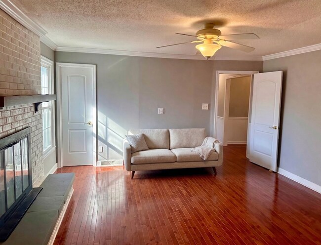 Foto del edificio - Beautiful 3-bedroom, 2.5-bath home in Clemmons