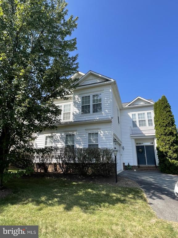 Building Photo - 21825 Wingfoot Ct
