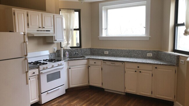 Foto del edificio - 811 N Van Buren St