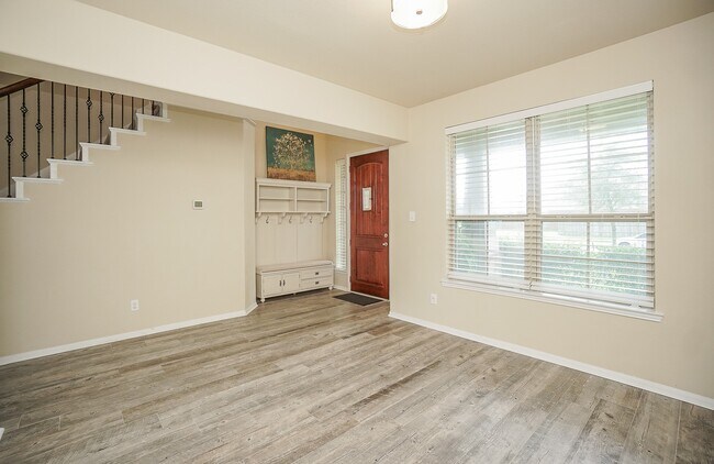 Foto del edificio - 9506 Bonbrook Bend Ln
