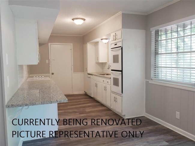 Building Photo - 1047 Indian Creek Trail