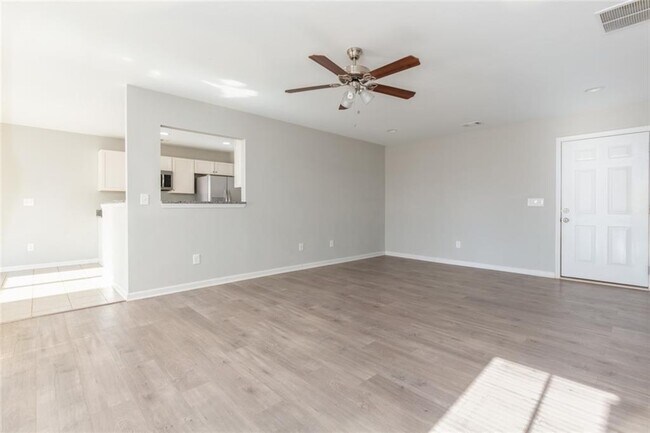 Foto del edificio - 82 Gray Field Ct