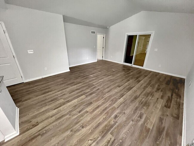 Foto del edificio - 4126 Garfield Ave