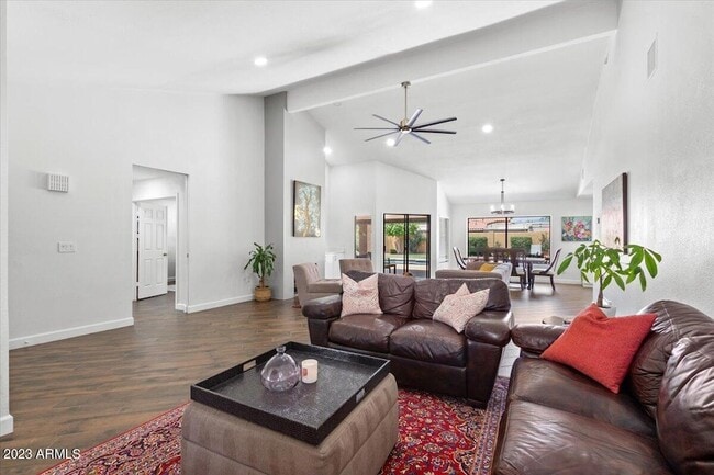 Foto del edificio - 10628 E Cinnabar Ave