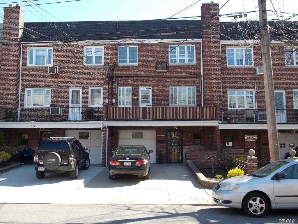 Primary Photo - 59-23 72nd St