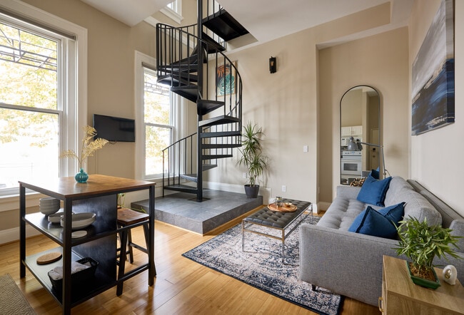 Foto del edificio - 440 Hopkins St