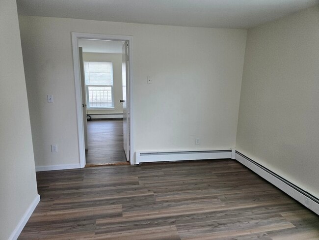 Building Photo - 131 N Clinton St