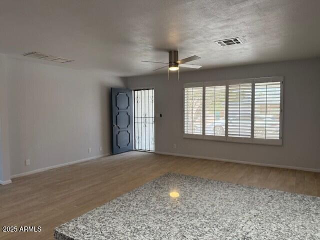 Foto del edificio - 6416 E Decatur St