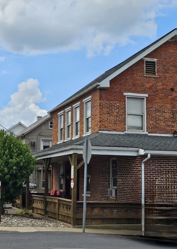 185 W Main St Unit 185 W Main St 1st Floor, Leola, PA 17540