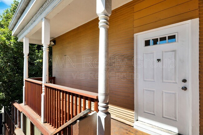 Foto del edificio - 840 36th Ave