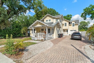 Building Photo - 2223 Amherst Ave
