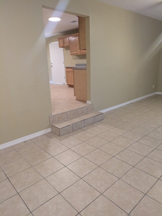 Foto del edificio - 132 Torreon Dr