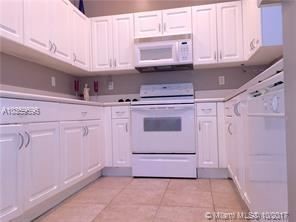 Foto del edificio - 10885 NW 51st Ln