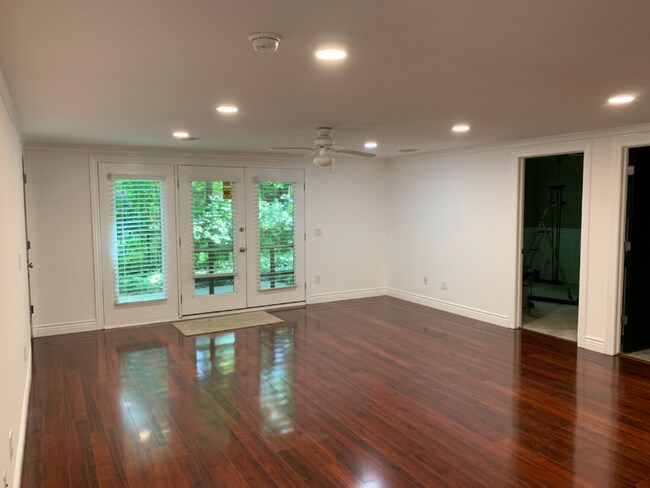 Foto del edificio - 46205 W Main St