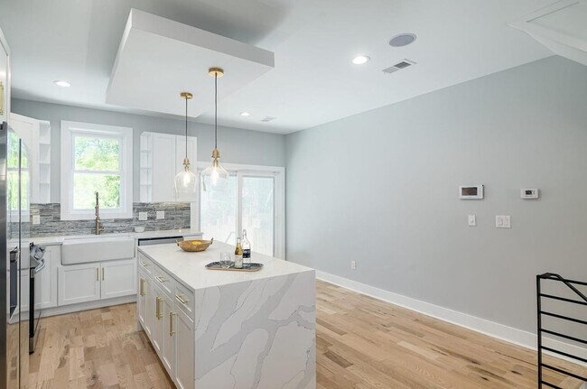 Foto del edificio - 2336 N Mascher St