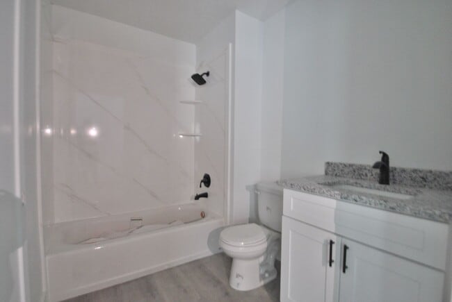 Building Photo - Westfield Lofts - Unit 11