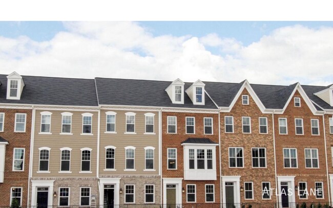 Building Photo - 624 Totten Pl NE