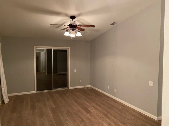 Building Photo - 1307 Rice Ln