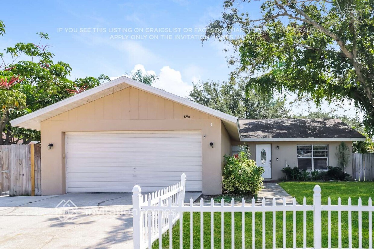 Foto principal - 890 16th St