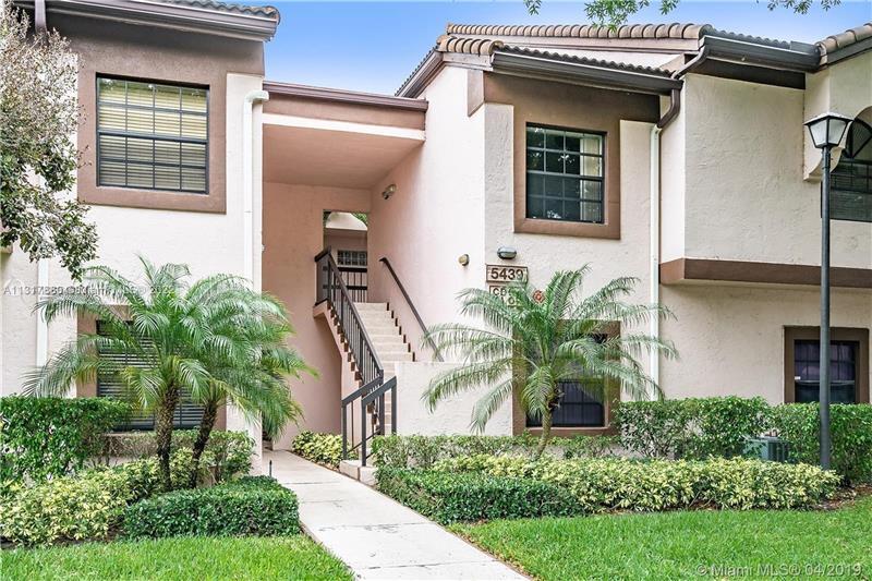 Foto principal - 5439 Verona Dr