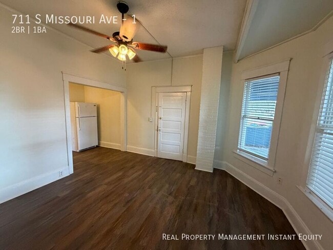 Building Photo - 711 S Missouri Ave