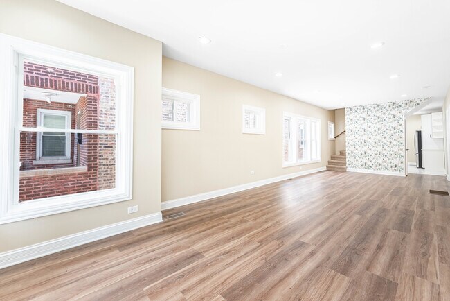 Foto del edificio - 2234 Gunderson Ave