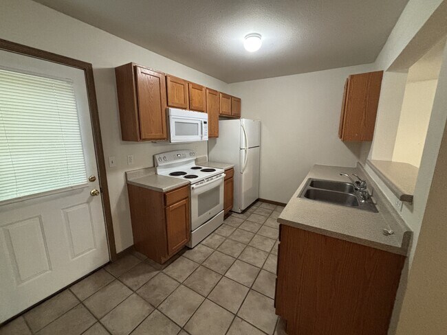 Foto del edificio - 314 Burnside Dr
