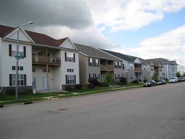 Foto del edificio - 8035 Starr Grass Dr