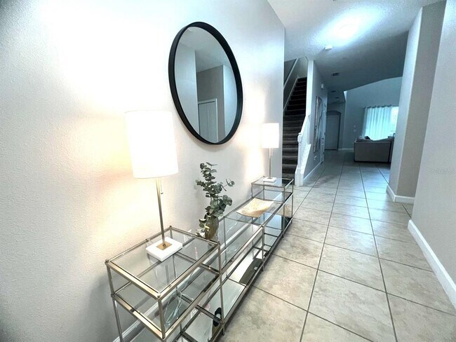 Foto del edificio - 8940 Sugar Palm Rd