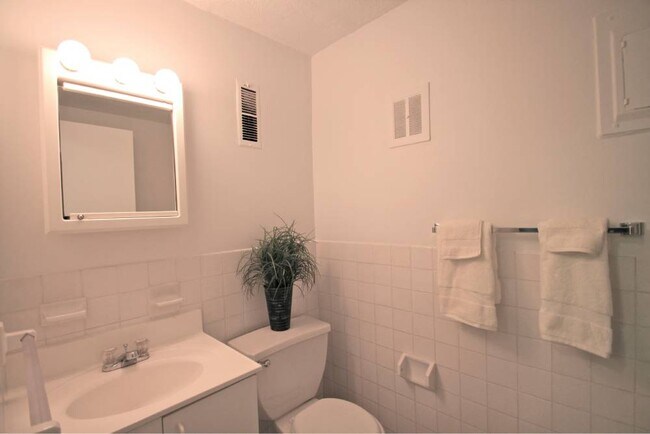 Interior Photo - Norwest Woods
