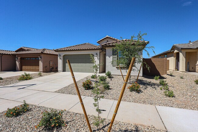 Foto del edificio - 5 Bedroom home in Asante Community