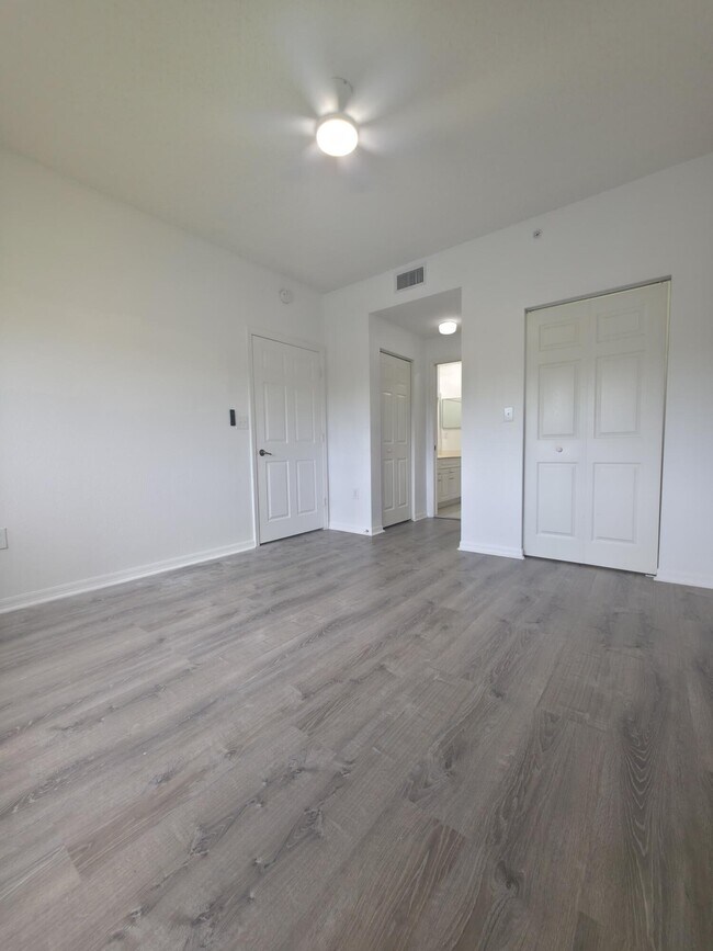 Foto del edificio - 2805 Veronia Dr