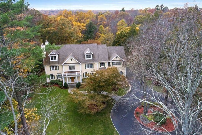Foto del edificio - 506 Hunting Ridge Rd