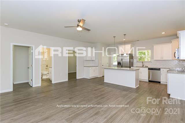 Foto del edificio - 1701 Taylor Ave