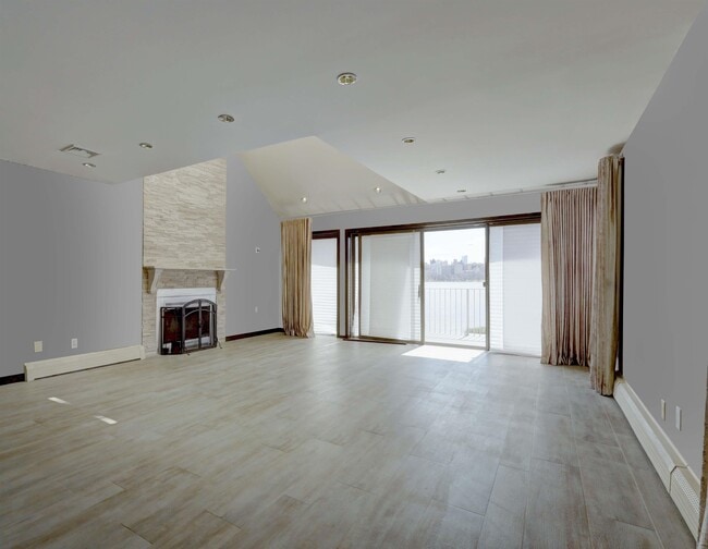 Building Photo - 5D Cove Ln