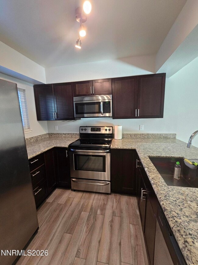 Building Photo - 3230 Wedekind Rd