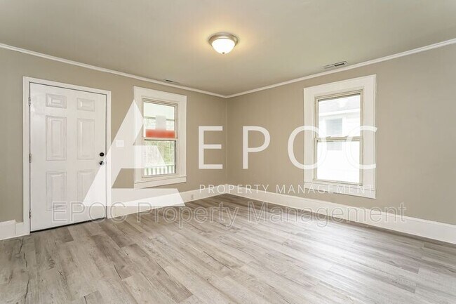 Foto del edificio - 1222 Gholson Ave S East