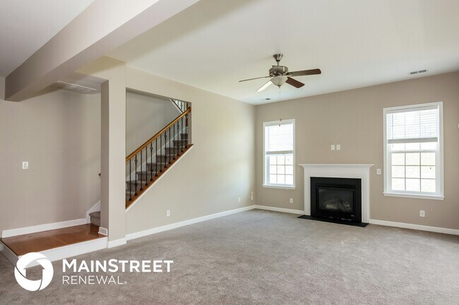 Foto del edificio - 10230 Little Whiteoak Rd