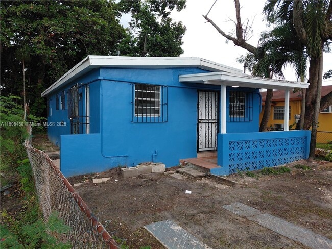 Foto del edificio - 7051 NW 21st Ave