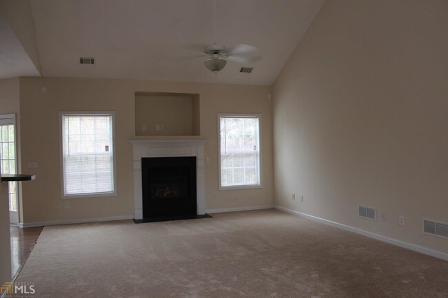 Foto del edificio - 4570 Flat Willow Pl