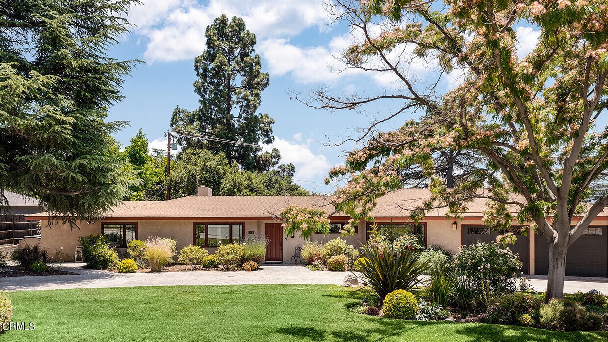 Primary Photo - 2136 Sunnybank Dr