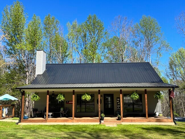 Building Photo - 649 County Road 878