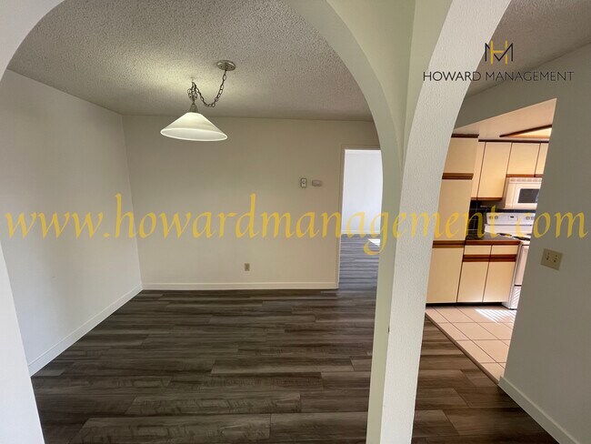 Building Photo - 5000 S Centinela Ave